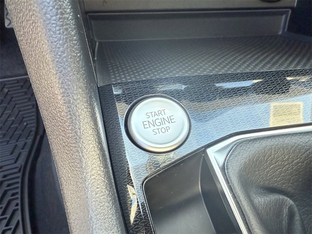 New 2026 Volkswagen Taos S image 20