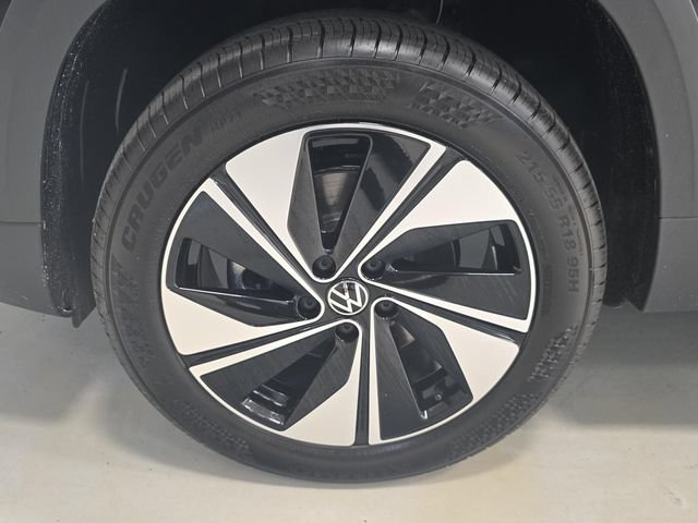 New 2026 Volkswagen Taos SE AWD/4WD image 12