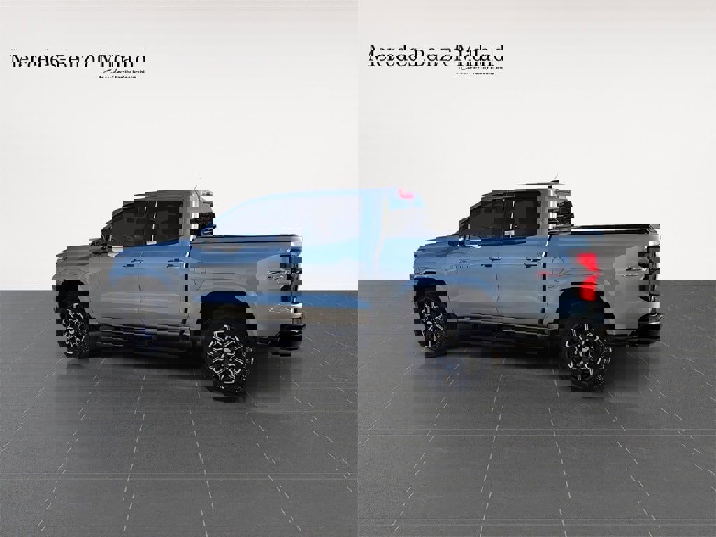 Used 2024 Chevrolet Colorado Z71 w/ Z71 Convenience Package 2 image 6