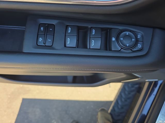 Used 2023 Chevrolet Tahoe Z71 image 27