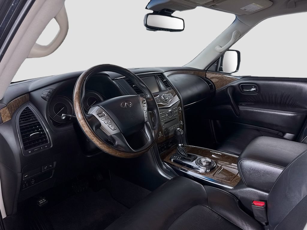 Used 2017 INFINITI QX80 4WD w/ Driver Assistance Package image 10