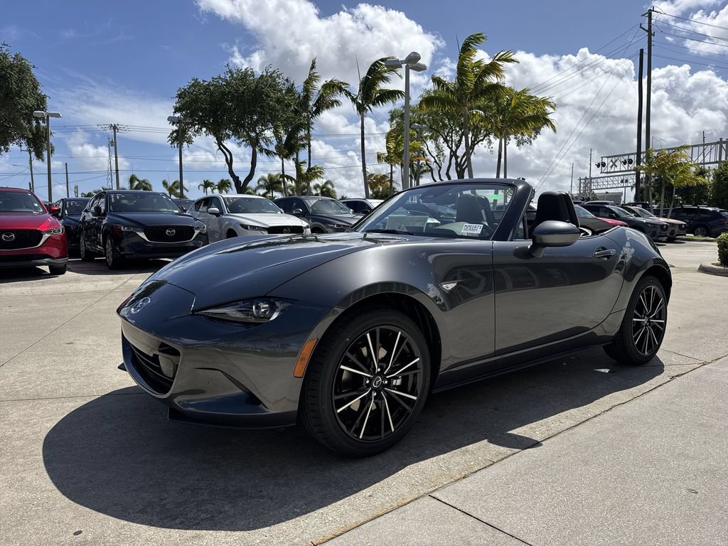 New 2026 MAZDA MX-5 Miata Grand Touring RWD image 28