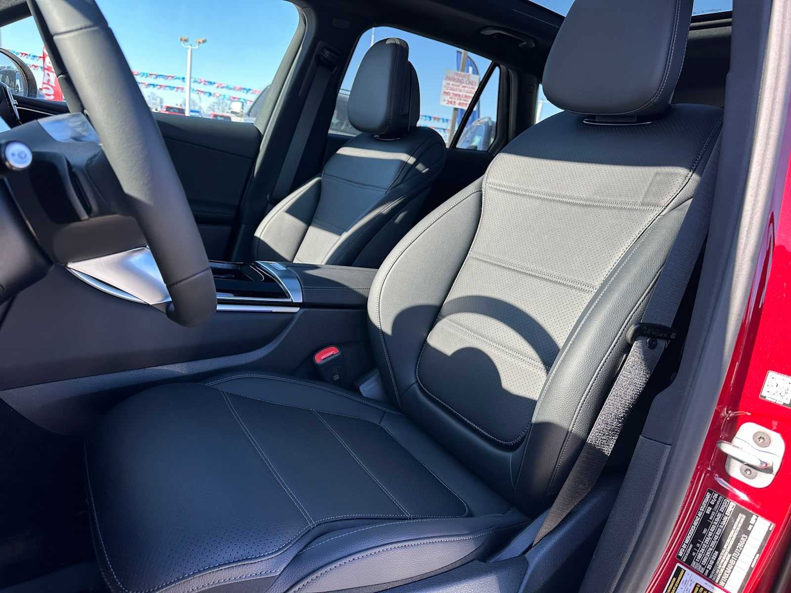 New 2026 Mercedes-Benz GLC 300 4MATIC image 21