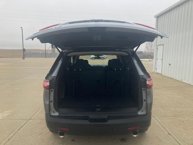 Used 2020 Chevrolet Traverse LS image 4