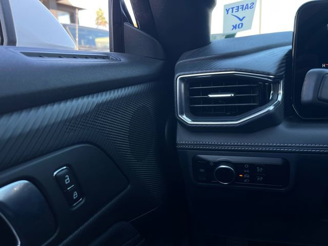 Used 2024 Ford Mustang Premium image 21