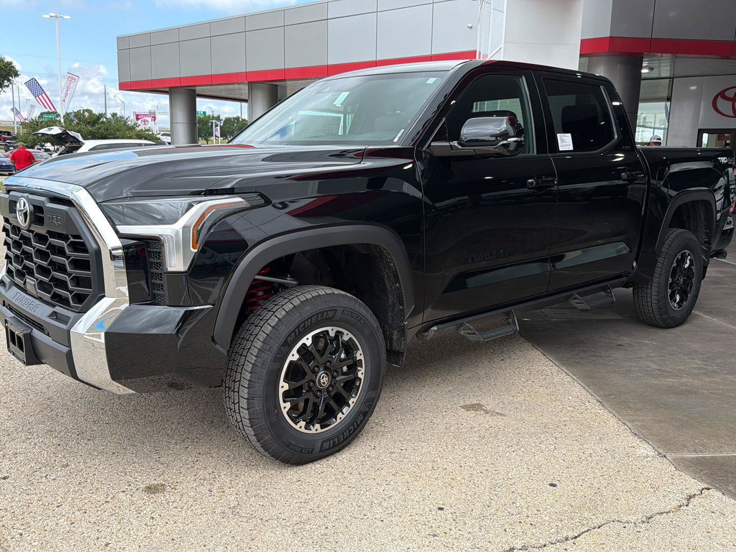 New 2026 Toyota Tundra SR5 AWD/4WD image 3