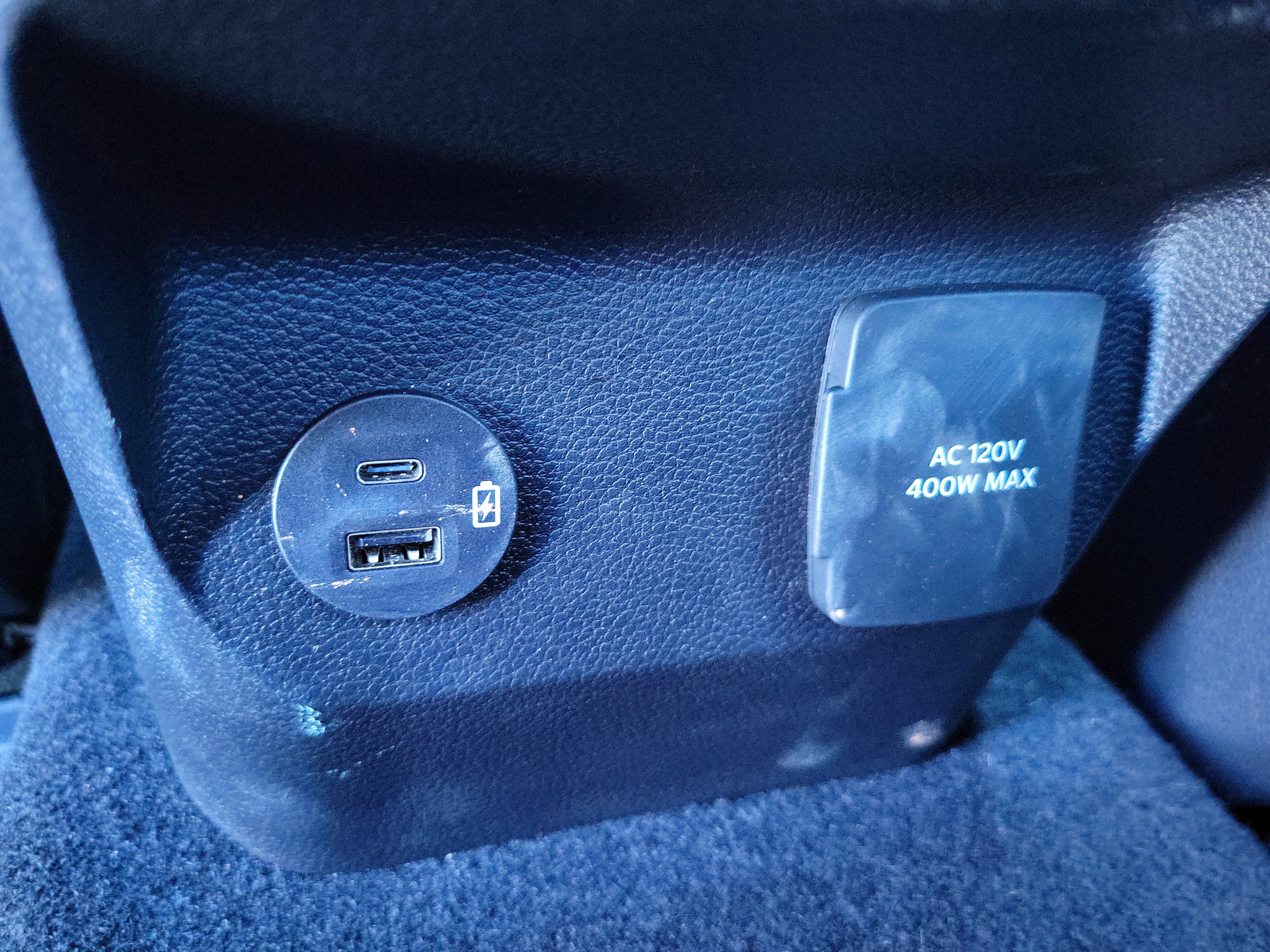 Used 2025 Ford Ranger XLT w/ Equipment Group 301A High image 13