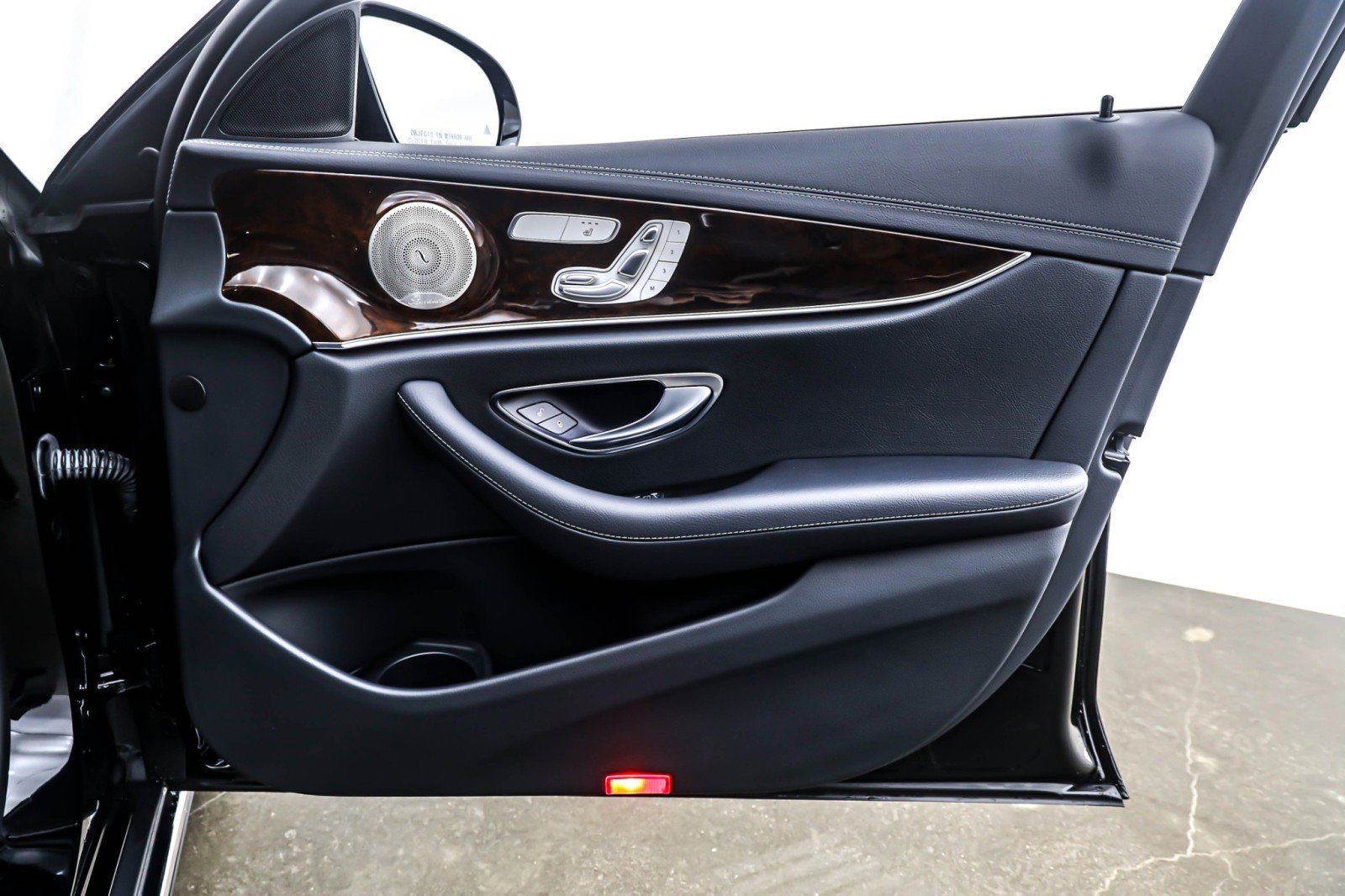 Certified 2022 Mercedes-Benz E 450 4MATIC All-Terrain Wagon image 25