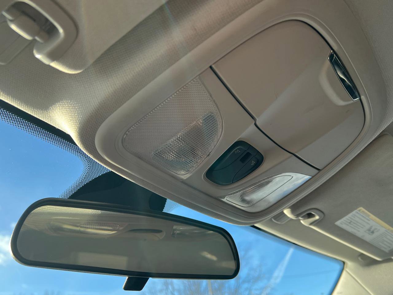 Used 2019 Jeep Cherokee Latitude Plus w/ Cold Weather Group image 26