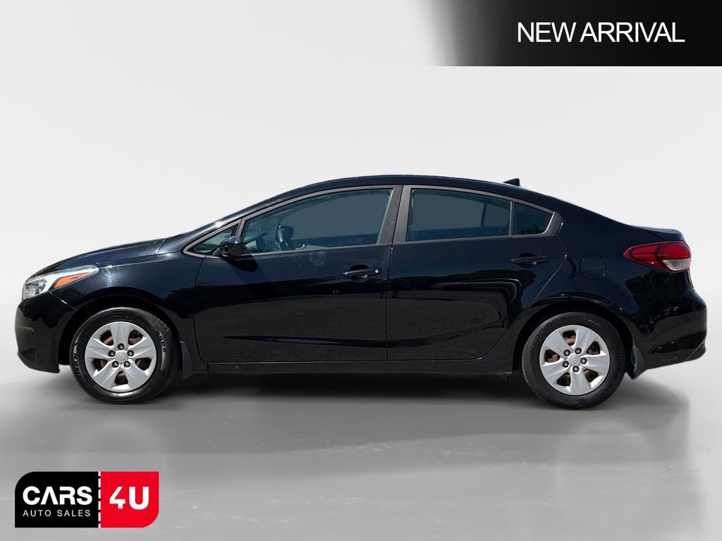 Used 2017 Kia Forte LX FWD image 4