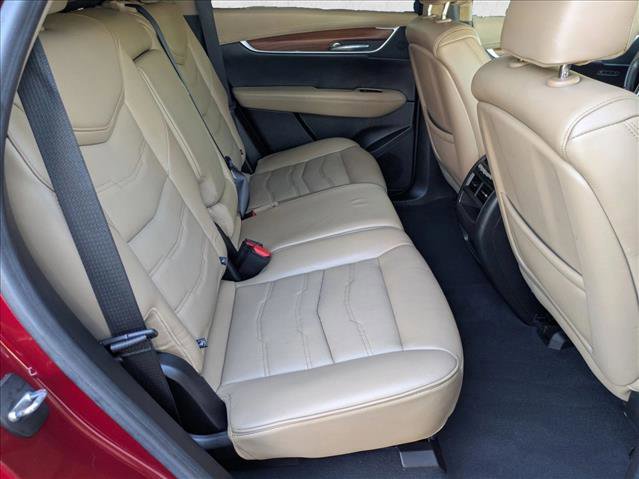 Used 2018 Cadillac XT5 Platinum w/ Driver Assist Package image 19