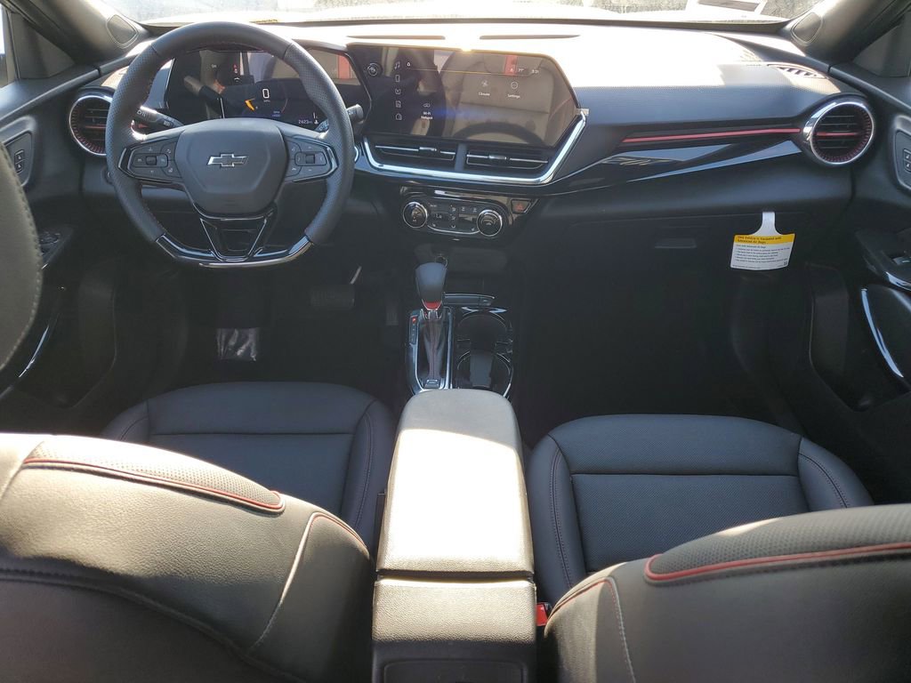 Used 2026 Chevrolet Trax RS w/ Driver Confidence Package image 10