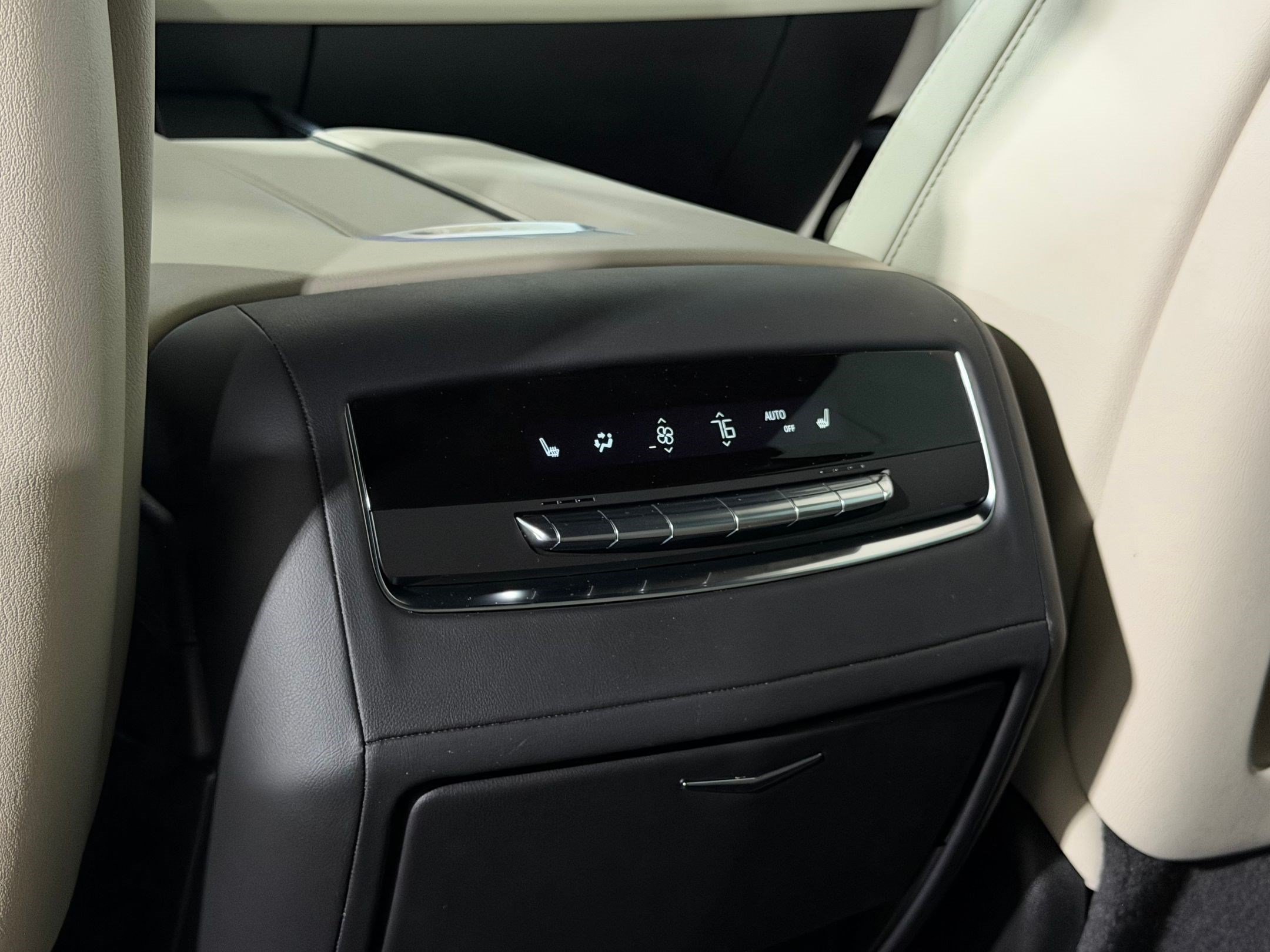 Certified 2025 Cadillac Escalade Sport w/ Touring Package AWD/4WD image 49