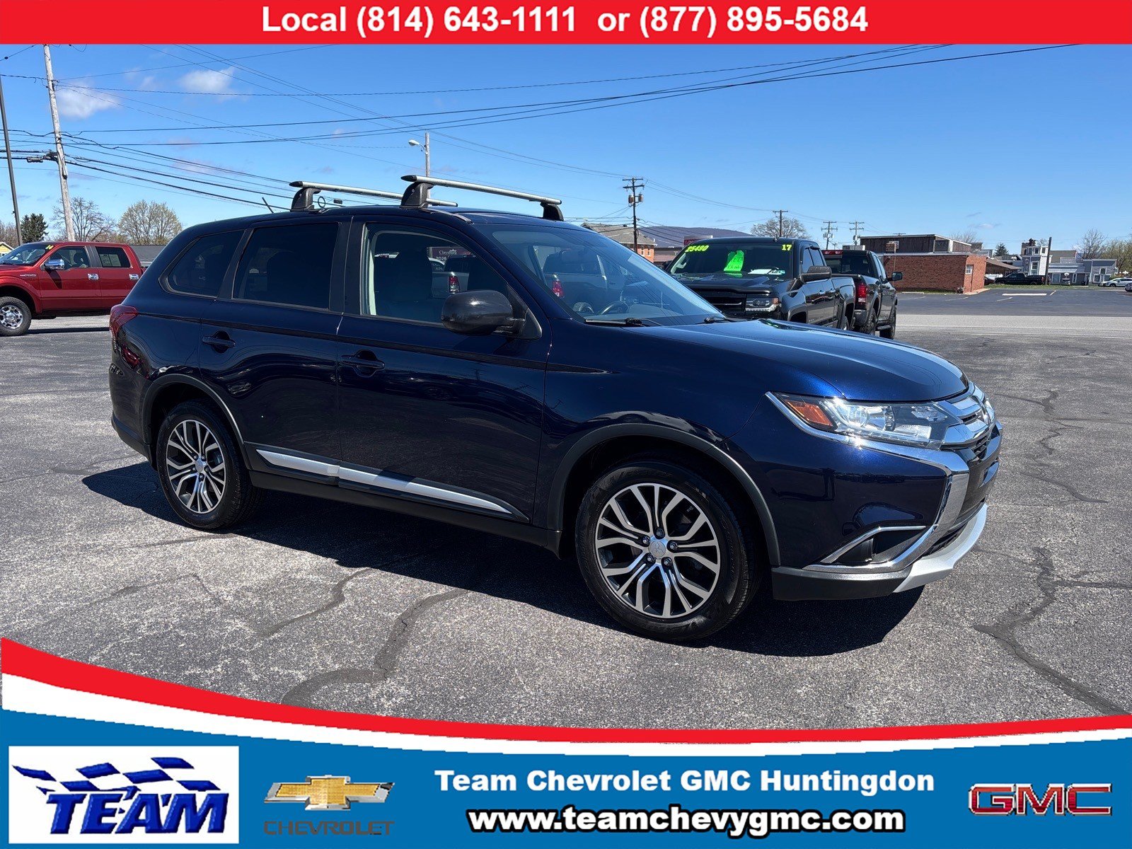 Used 2016 Mitsubishi Outlander SE AWD/4WD image 1