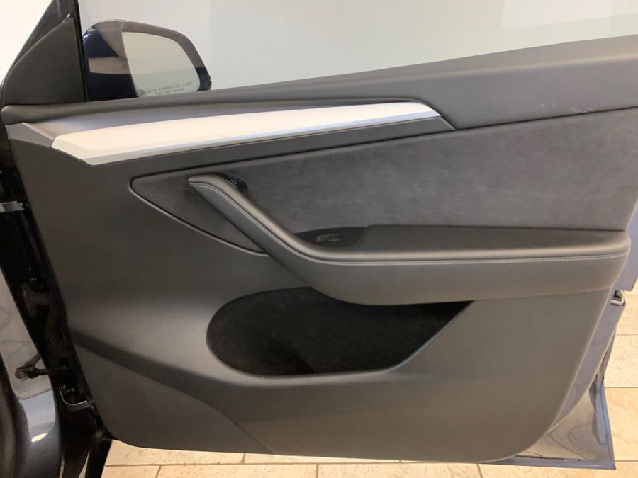 Used 2022 Tesla Model Y Performance AWD/4WD image 51