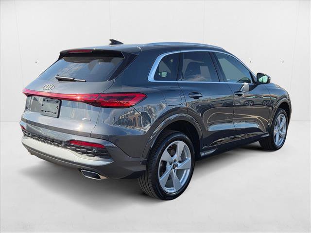 New 2025 Audi Q5 Premium Plus w/ Premium Plus video 2