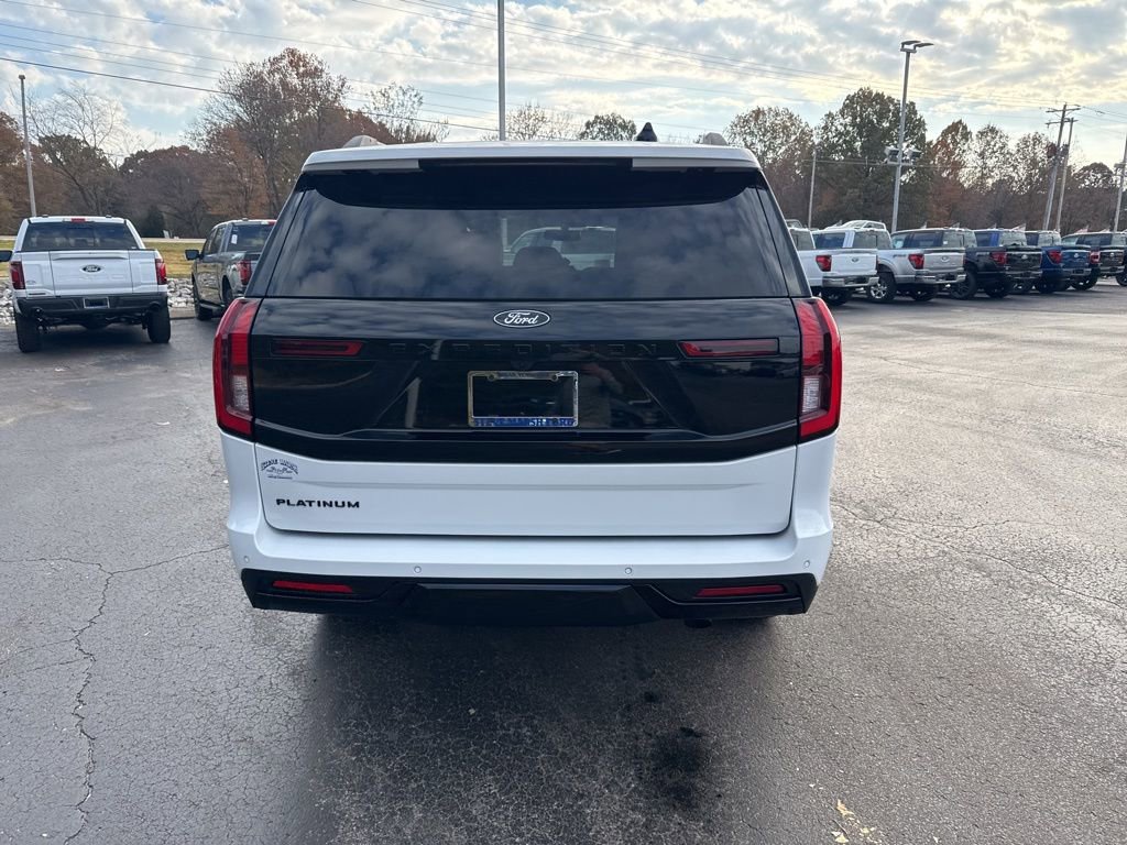 New 2025 Ford Expedition Platinum w/ Stealth Performance Package image 4
