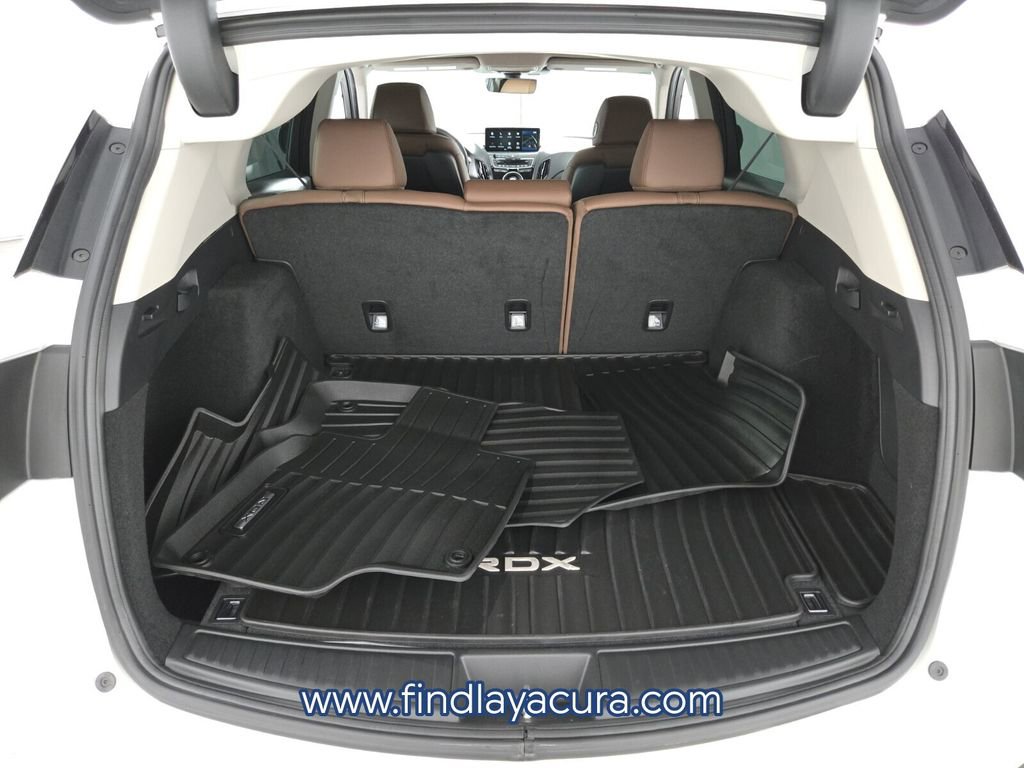 Used 2023 Acura RDX FWD w/ Technology Package image 17