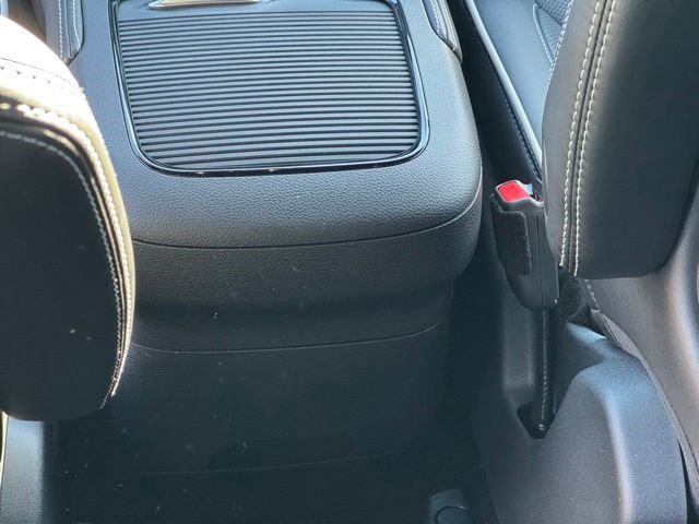 New 2026 Chrysler Pacifica Limited w/ S Appearance Package image 33