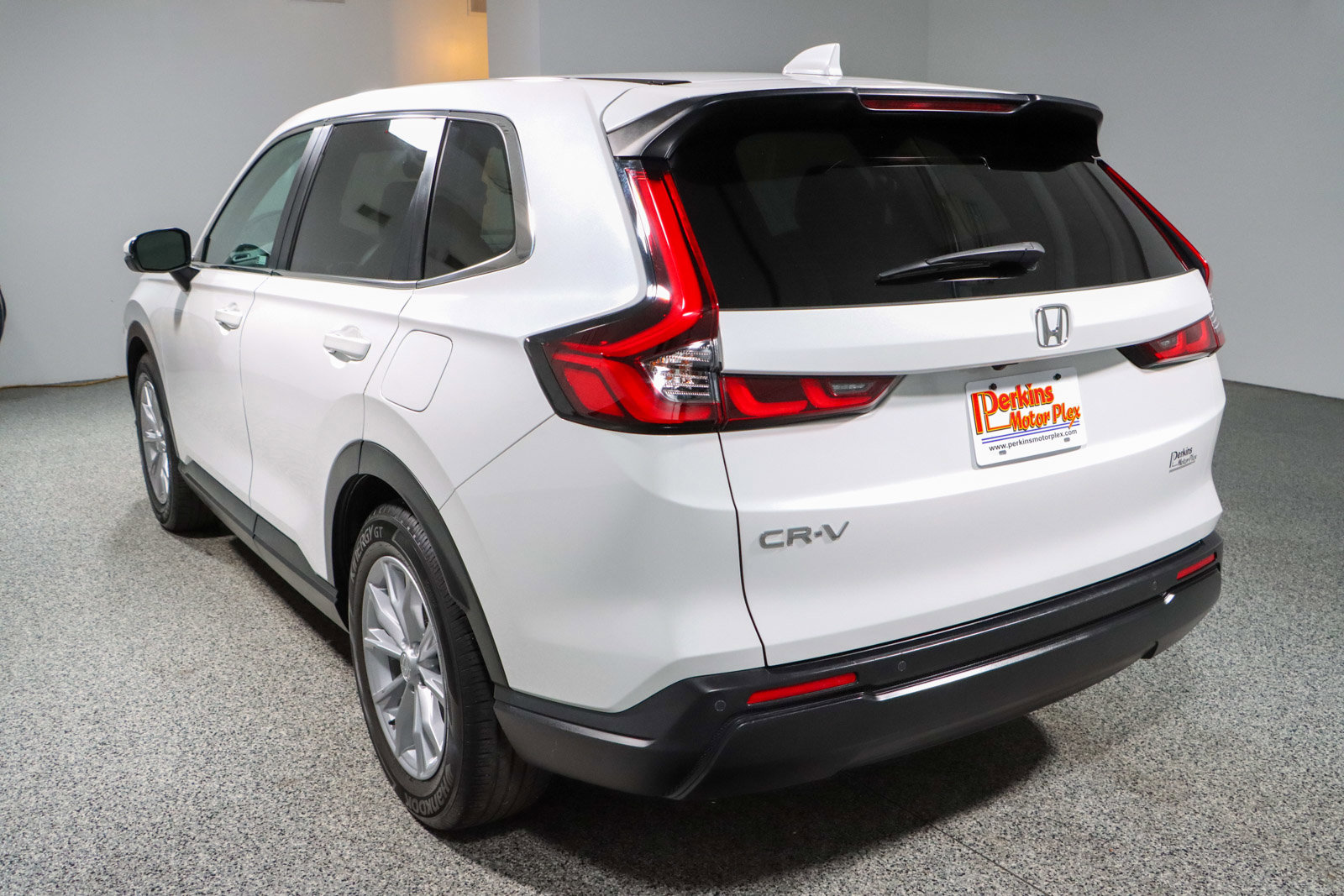 Used 2023 Honda CR-V EX-L image 9