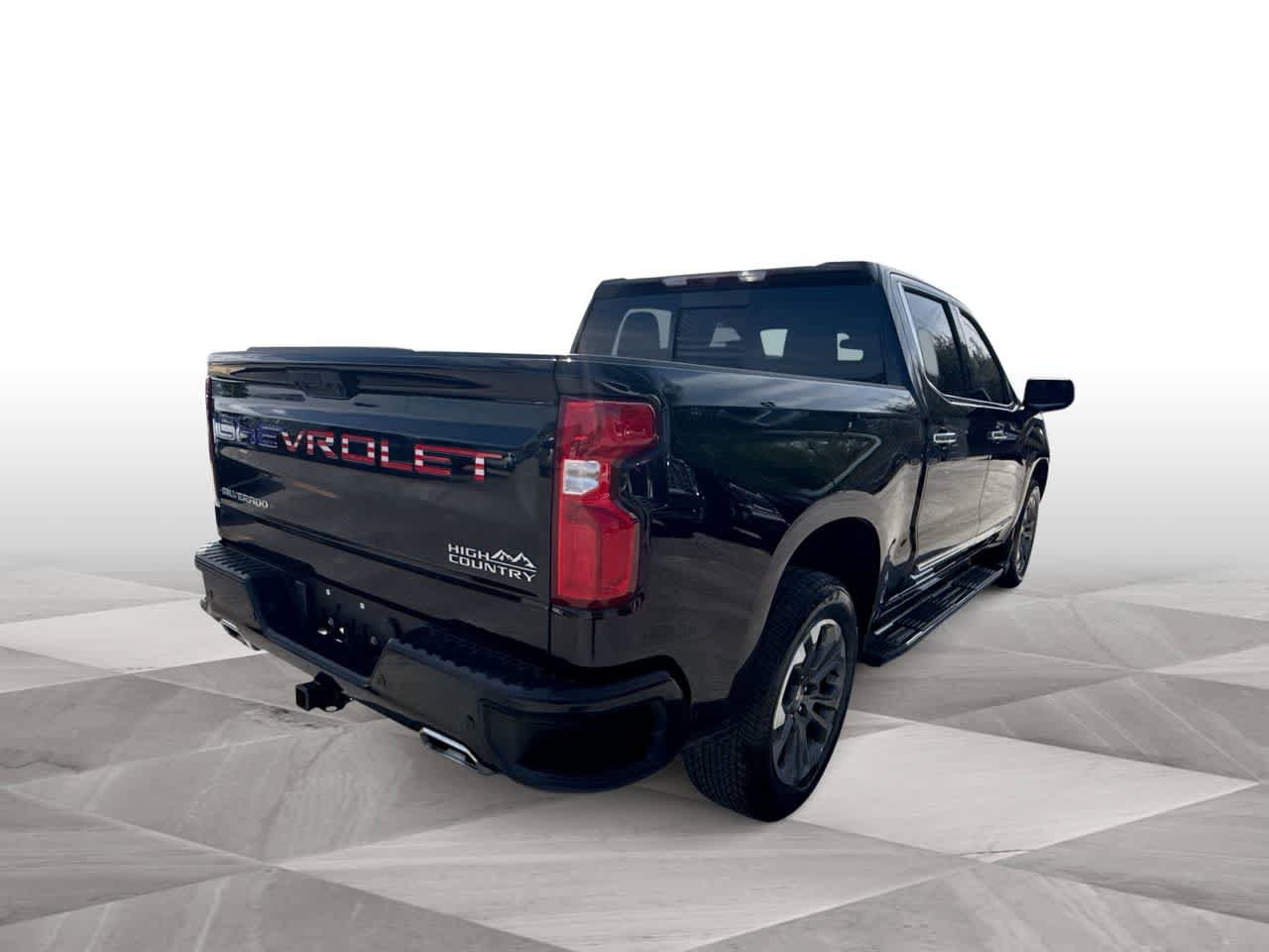 Used 2024 Chevrolet Silverado 1500 High Country RWD image 8