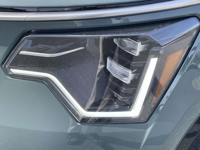 New 2026 Kia Niro SX Touring image 14
