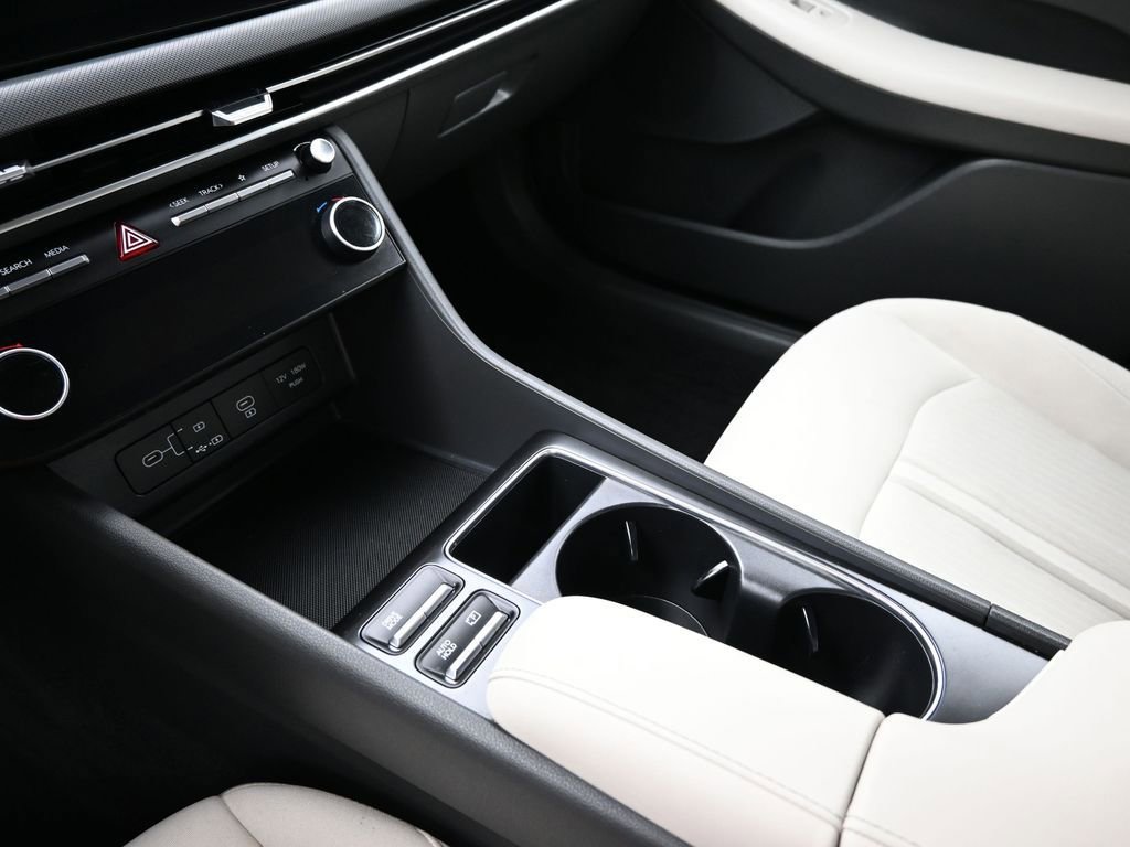 Used 2025 Hyundai Sonata SEL image 17