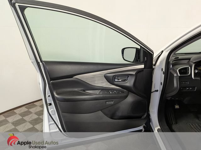 Used 2015 Nissan Murano Platinum w/ Platinum Technology Package AWD/4WD image 12
