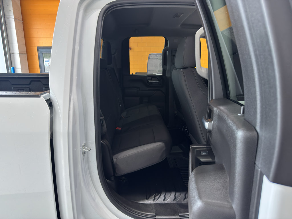 Used 2025 GMC Sierra 2500 Pro AWD/4WD image 19