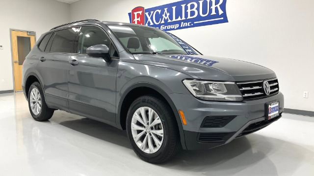 Used 2018 Volkswagen Tiguan S FWD image 2