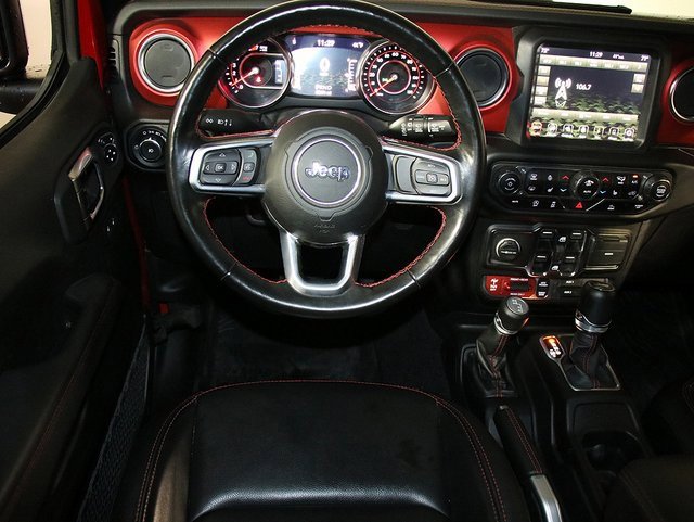 Used 2021 Jeep Wrangler Unlimited Rubicon image 3