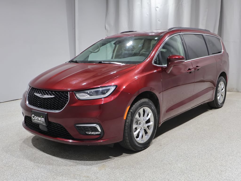 Used 2022 Chrysler Pacifica Touring-L AWD/4WD image 6