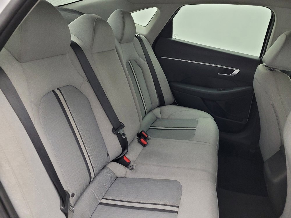 Used 2020 Hyundai Sonata SE w/ Winter Weather Package FWD image 19