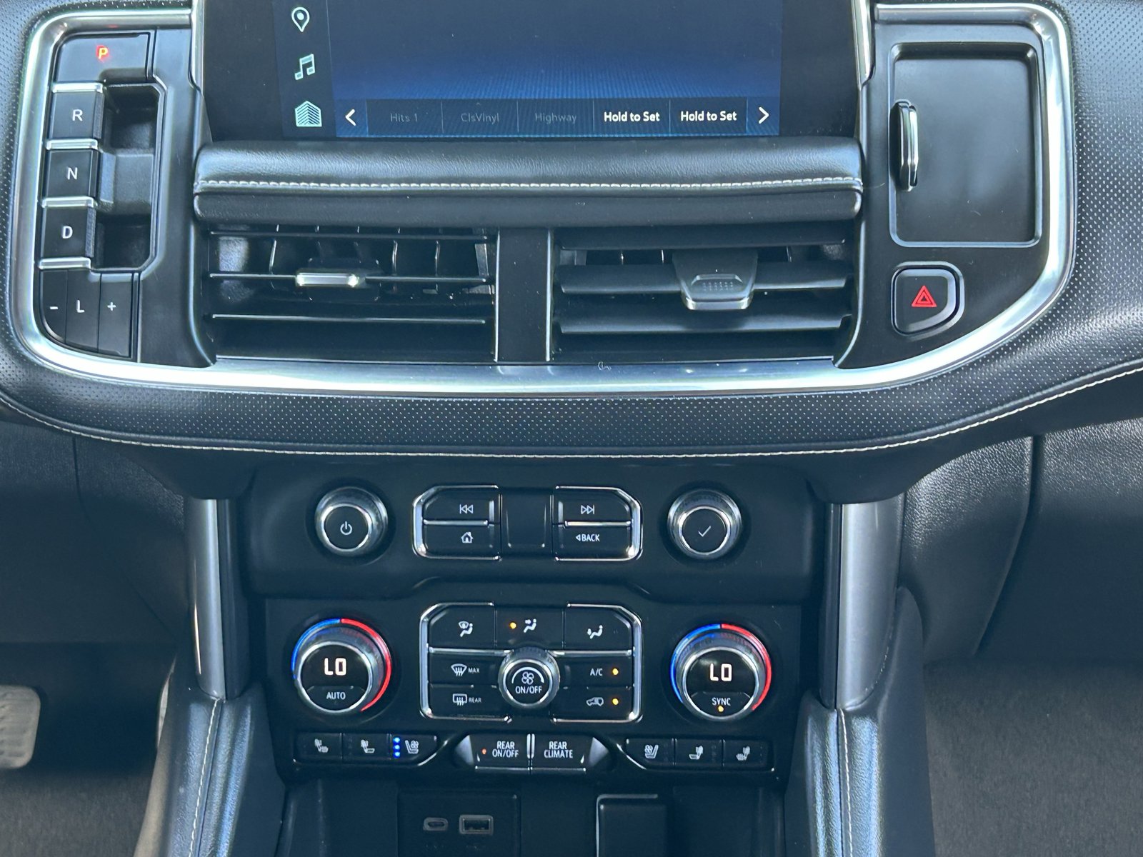 Certified 2023 Chevrolet Suburban Premier AWD/4WD image 21