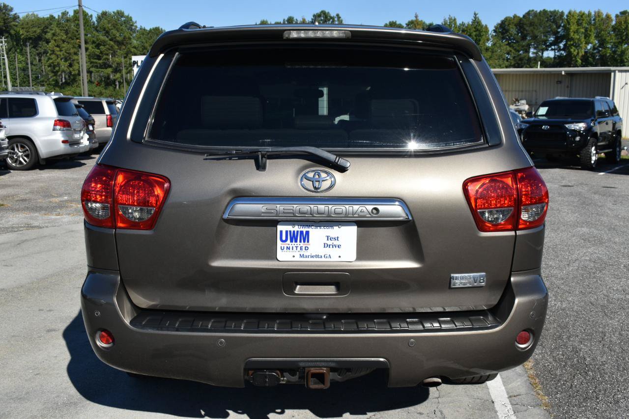 Used 2014 Toyota Sequoia Platinum RWD image 7