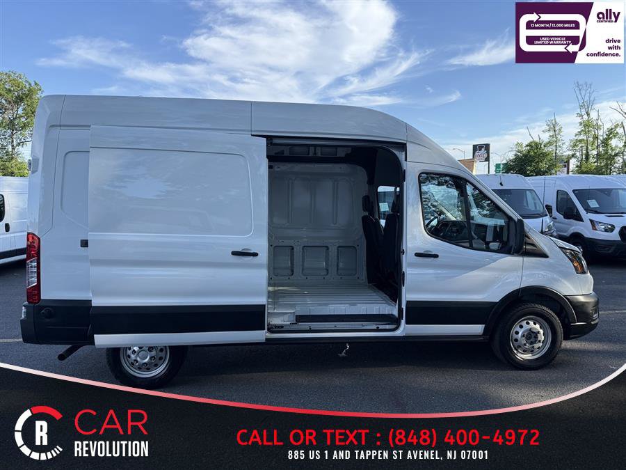 Used 2025 Ford Transit 250 148 High Roof AWD image 8