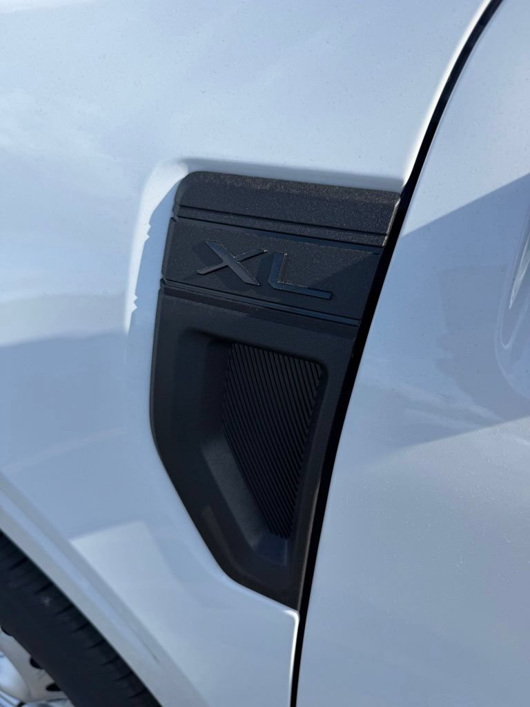 New 2026 Ford Maverick XL AWD/4WD image 29