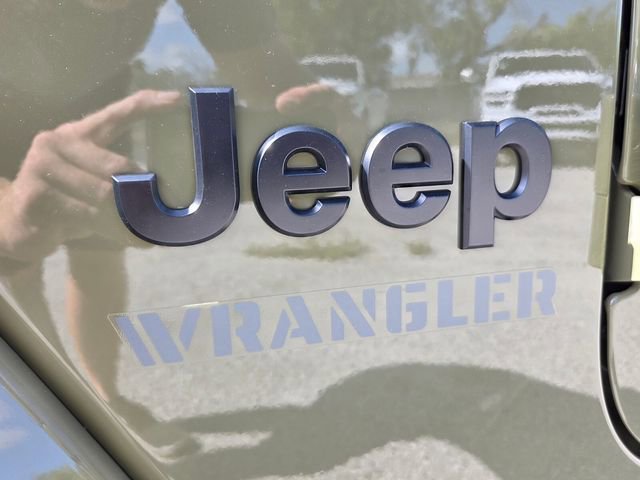 Used 2026 Jeep Wrangler Unlimited Sport AWD/4WD image 11