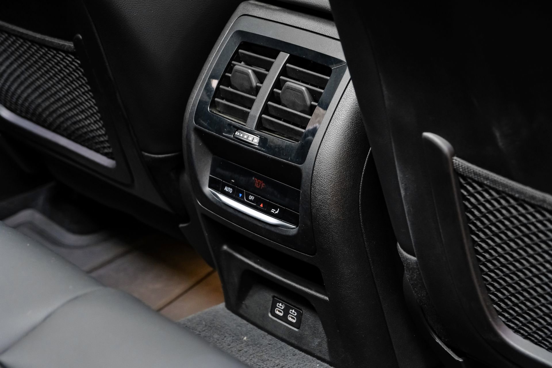 Used 2023 BMW X3 sDrive30i w/ M Sport Package image 40