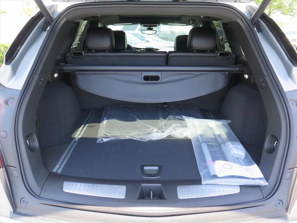 New 2026 Cadillac XT5 Premium Luxury w/ Driver Assist Package AWD/4WD image 25