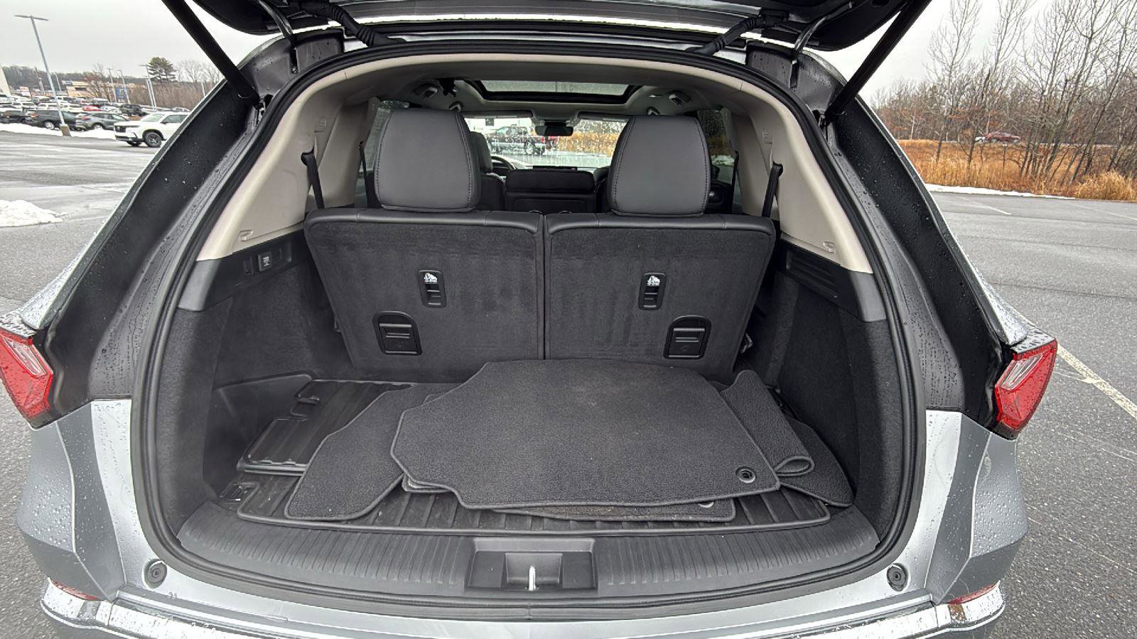 Used 2023 Acura MDX SH-AWD image 22