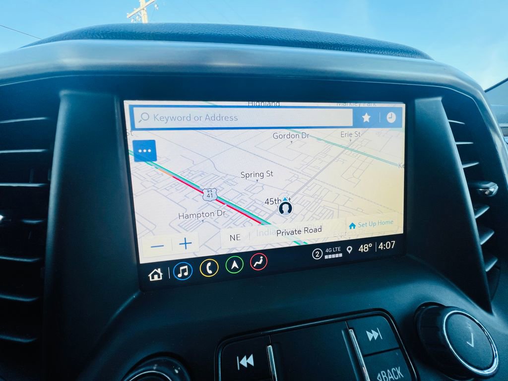 Used 2023 GMC Acadia SLE w/ Driver Convenience Package image 30