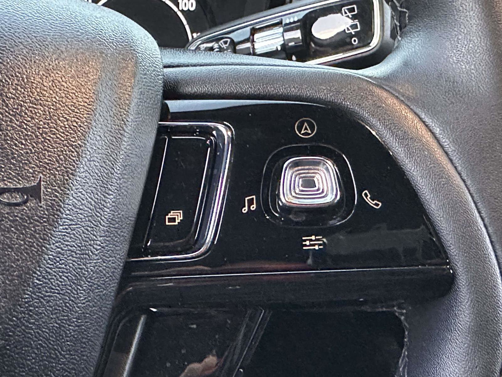 Used 2022 Lincoln Corsair AWD w/ Equipment Group 101A image 19