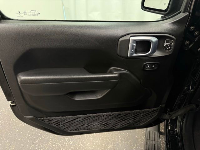 Used 2021 Jeep Wrangler Sport S image 11