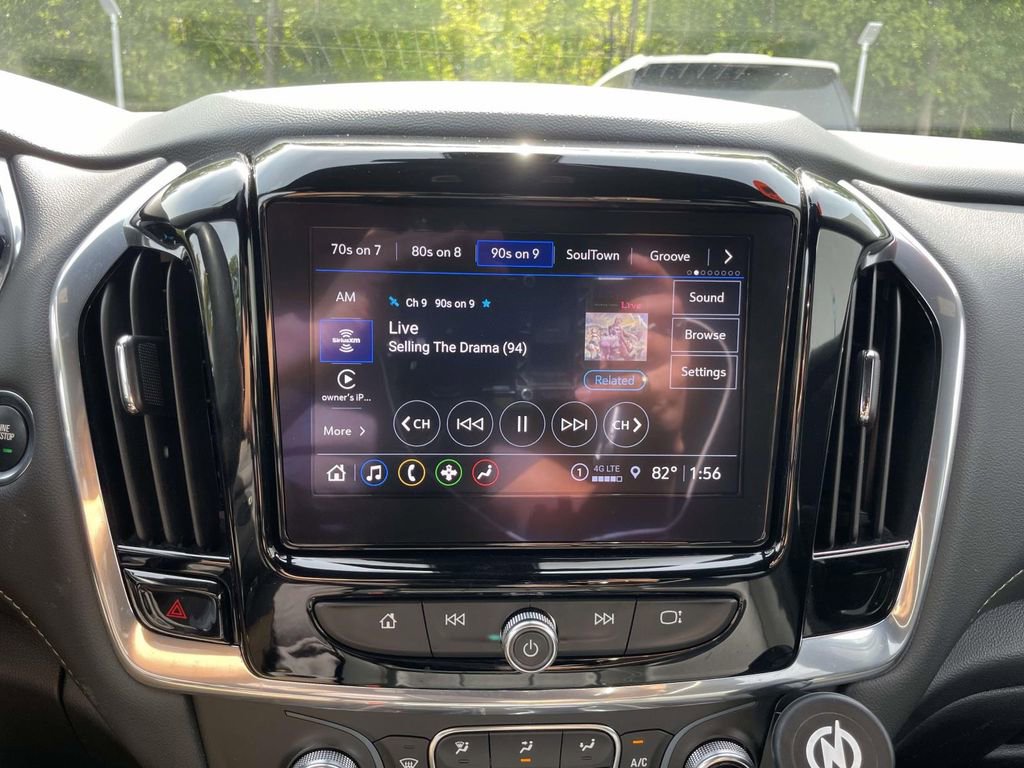 Used 2023 Chevrolet Traverse LT AWD/4WD image 27