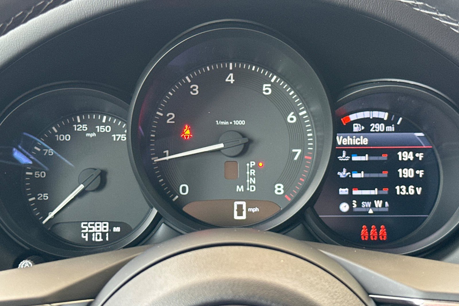 Certified 2025 Porsche Macan image 25