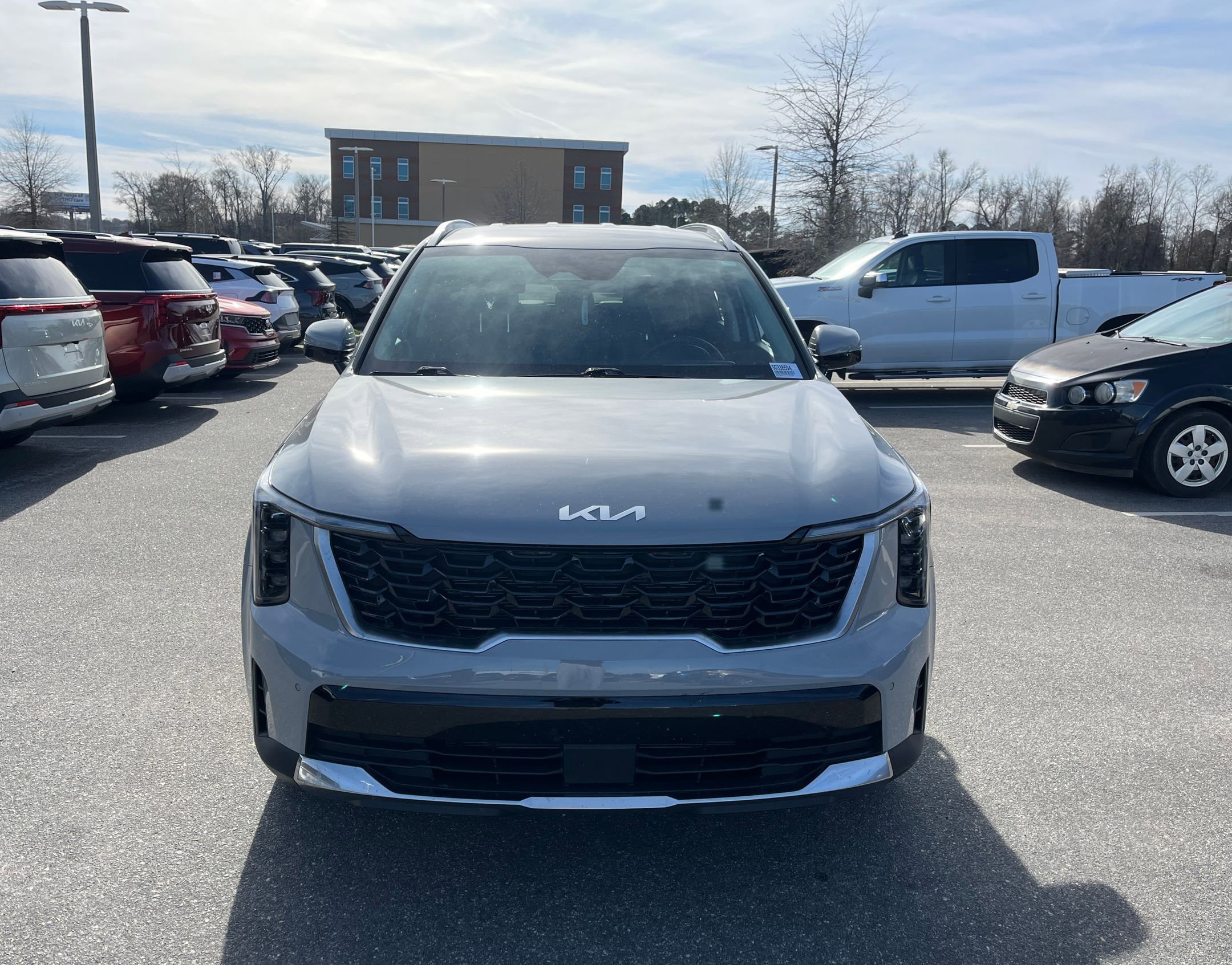 Used 2025 Kia Sorento S video 2