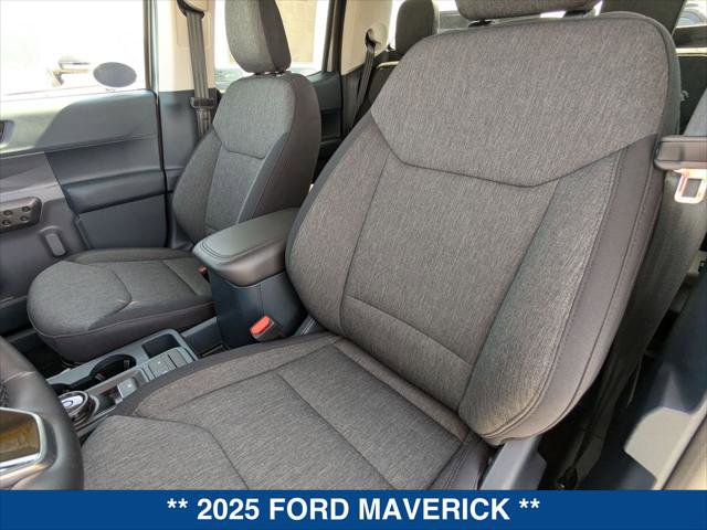 New 2025 Ford Maverick XLT w/ XLT Luxury Package image 17