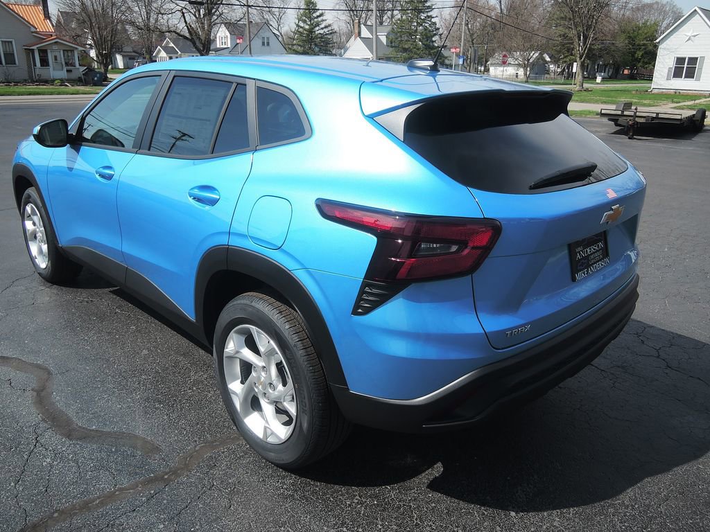 New 2026 Chevrolet Trax LS image 7