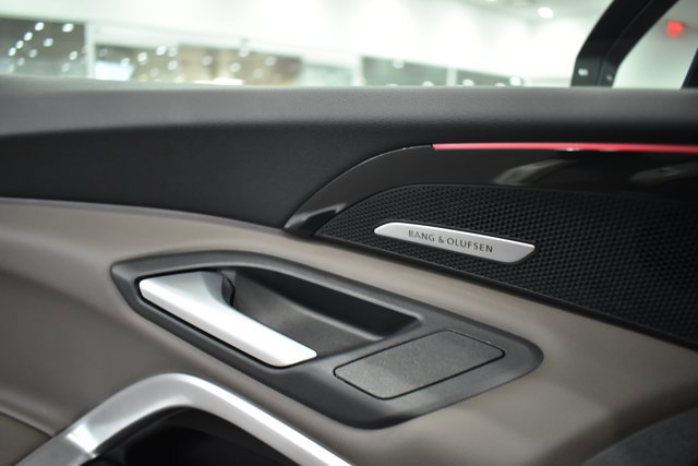 Used 2025 Audi Q5 Premium Plus w/ Premium Plus image 35